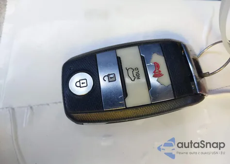 2016 Kia Sorento 3.3L Sxl from USA, damaged, VIN 5XYPK4A55GG068857